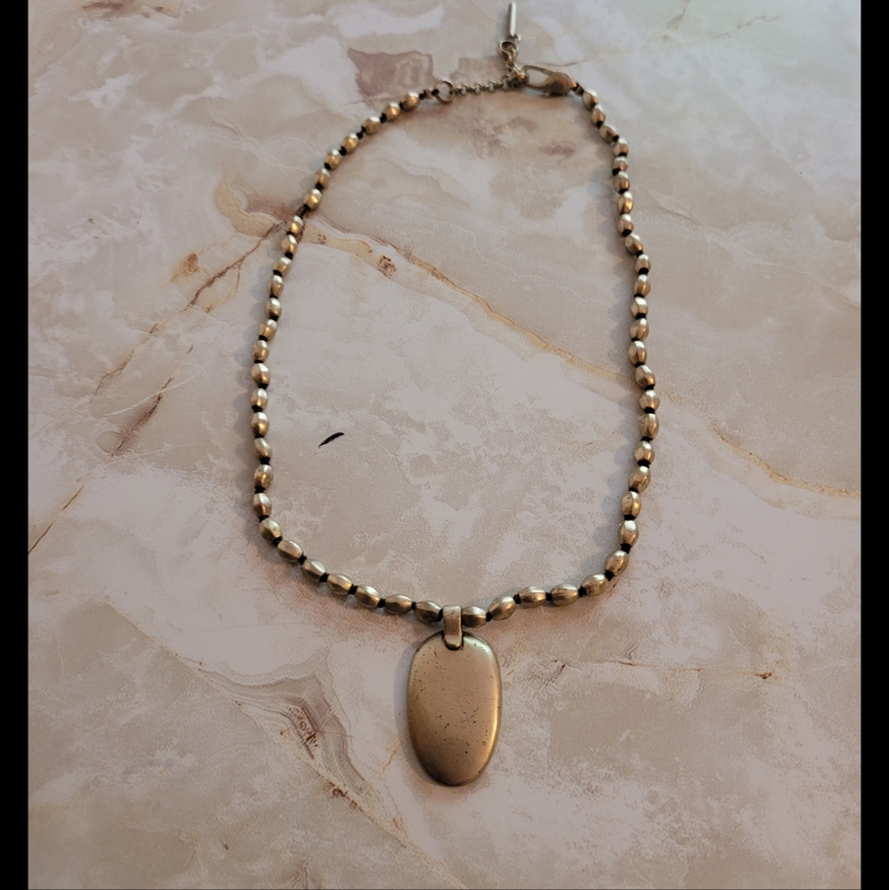 Kenneth Cole reaction gold necklace
